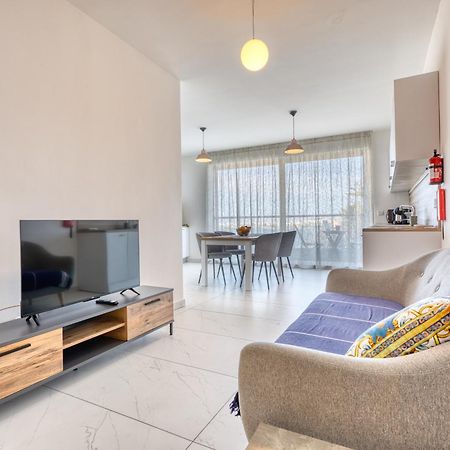 Blu Mar Sea View Apartments St. Paul's Bay Ngoại thất bức ảnh