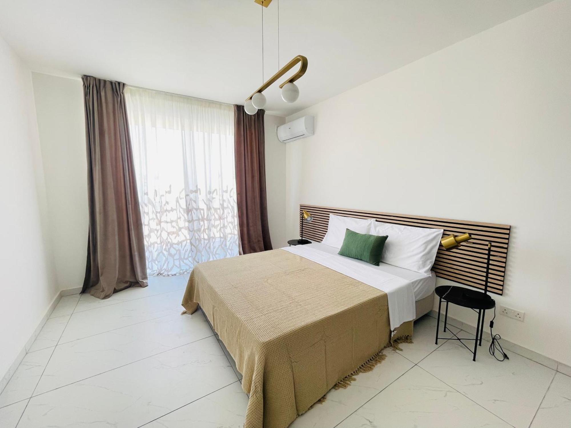 Blu Mar Sea View Apartments St. Paul's Bay Ngoại thất bức ảnh