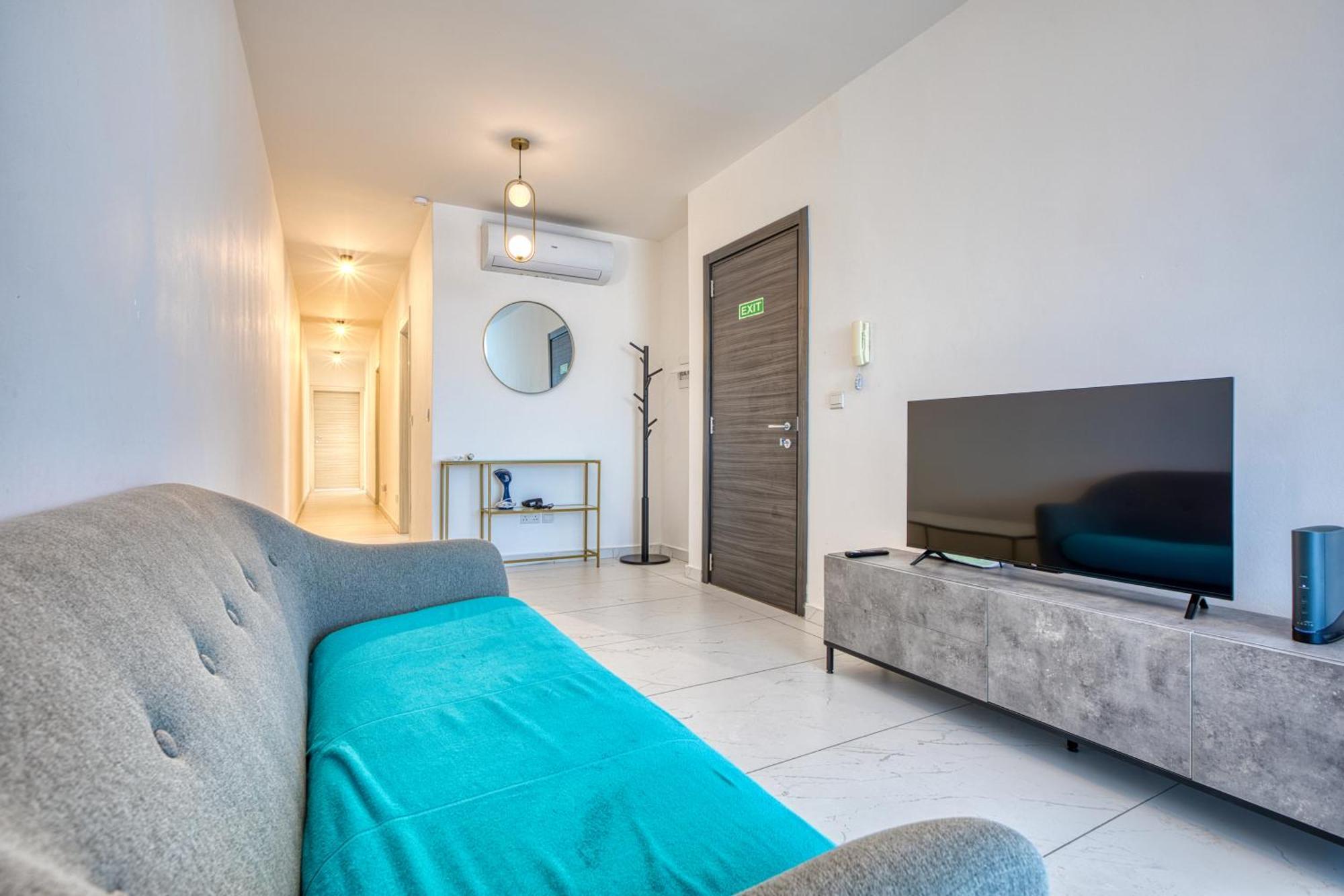 Blu Mar Sea View Apartments St. Paul's Bay Ngoại thất bức ảnh