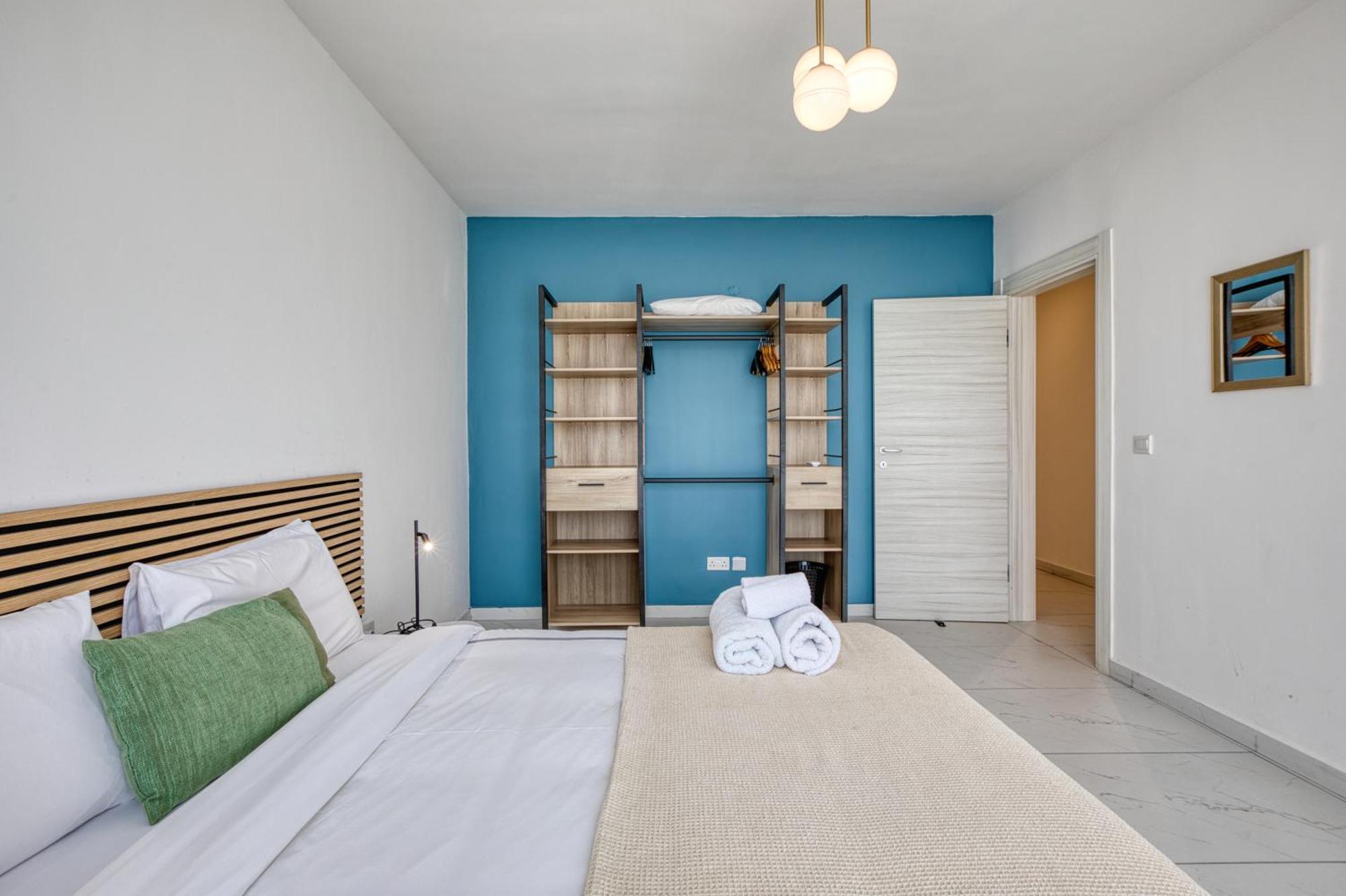 Blu Mar Sea View Apartments St. Paul's Bay Ngoại thất bức ảnh