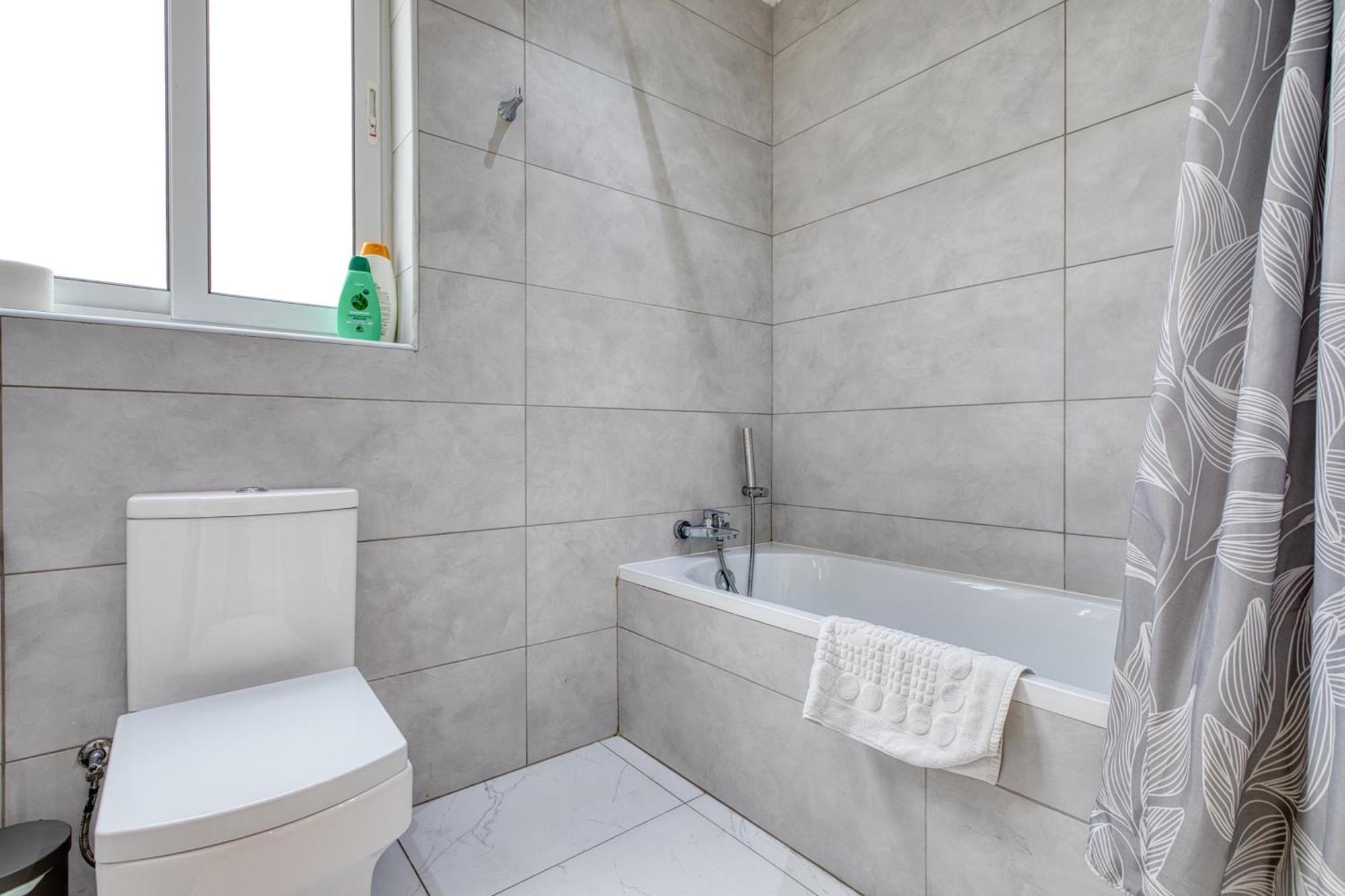 Blu Mar Sea View Apartments St. Paul's Bay Ngoại thất bức ảnh