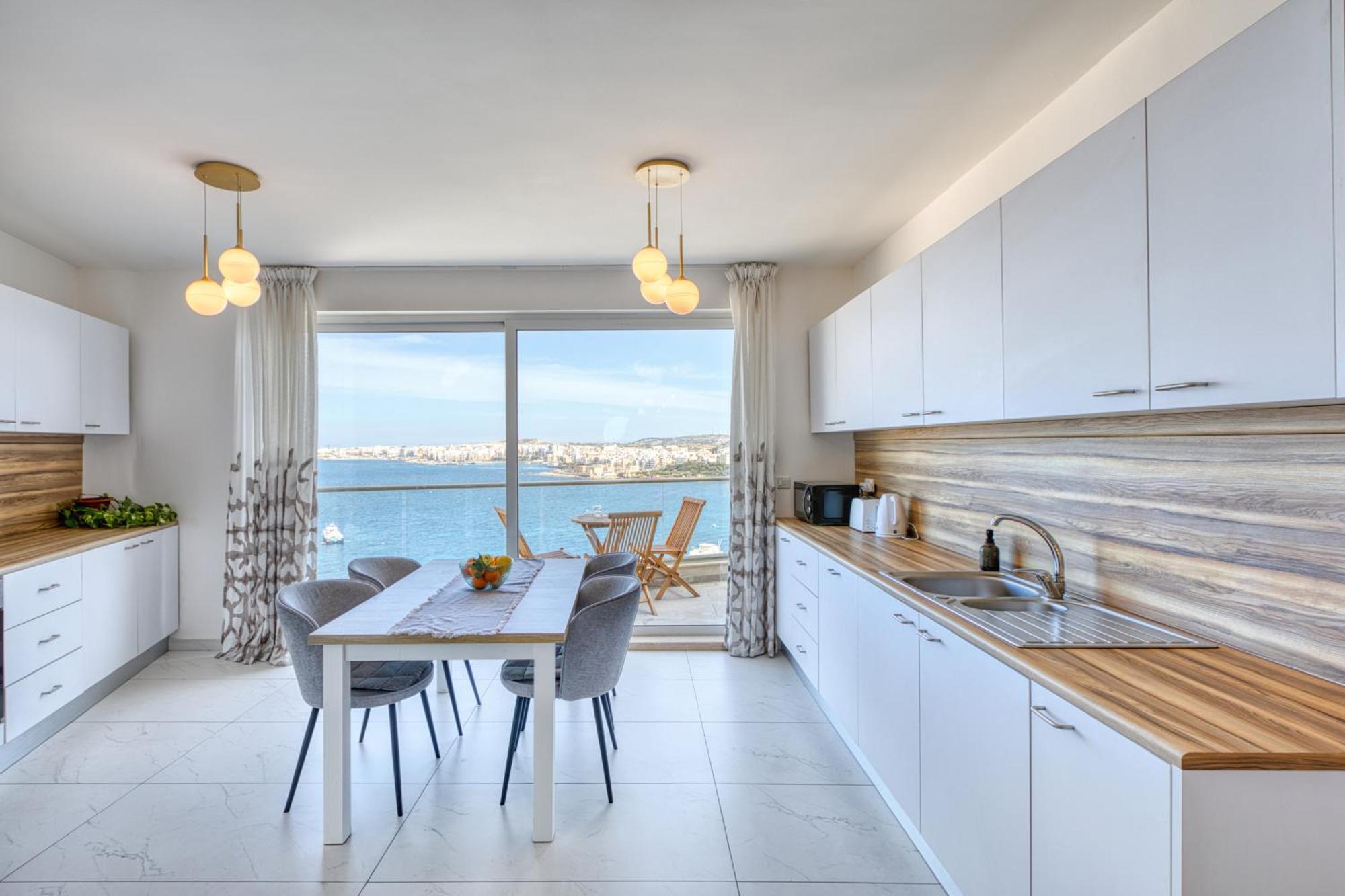 Blu Mar Sea View Apartments St. Paul's Bay Ngoại thất bức ảnh