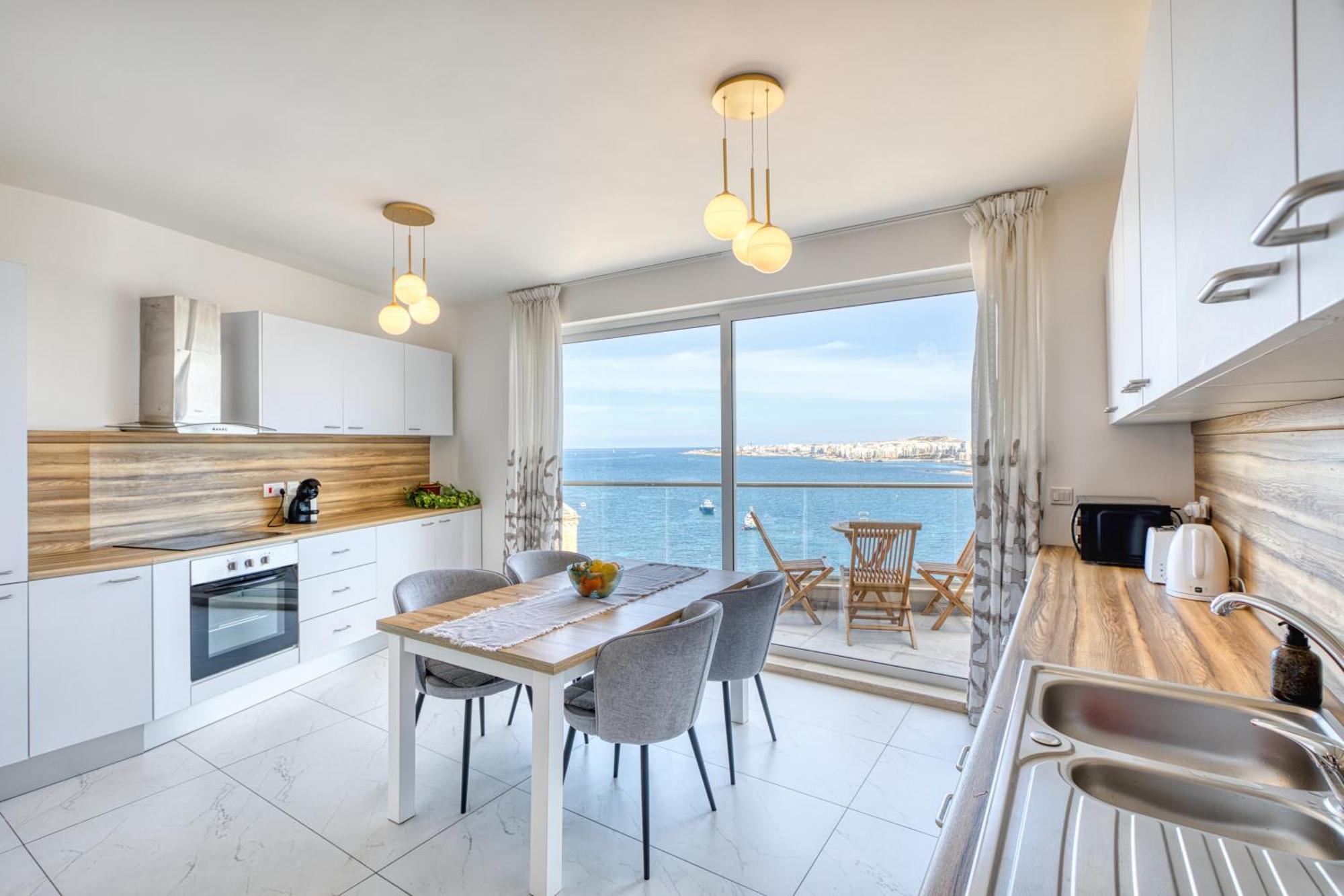 Blu Mar Sea View Apartments St. Paul's Bay Ngoại thất bức ảnh